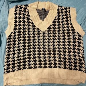Shien Sweater Vest